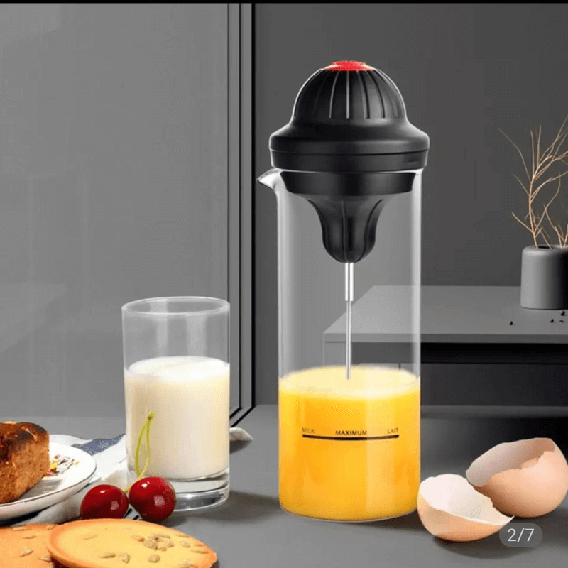 Coffee and milk mixer