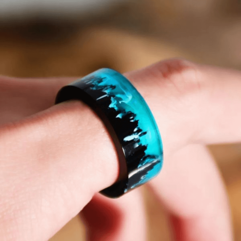 Resin mountain ring