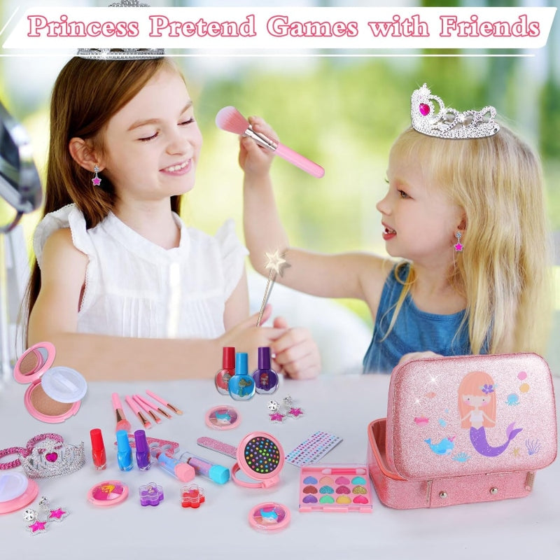 Kid's cosmetics bag with accessories. - Prozone