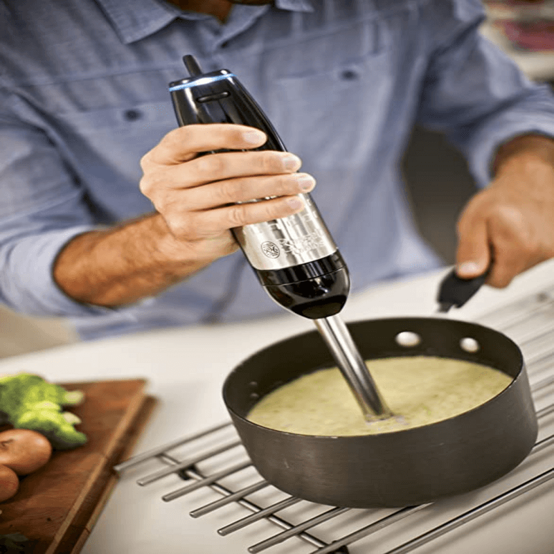 Illumina 4 speed 700 watts hand blender
