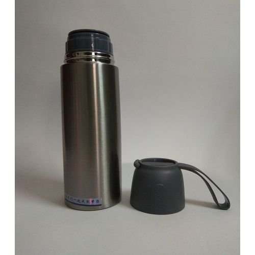 Thermal insulation bottle steel with rubber caring strip