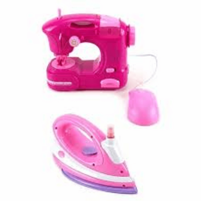 Small family toy set for girls