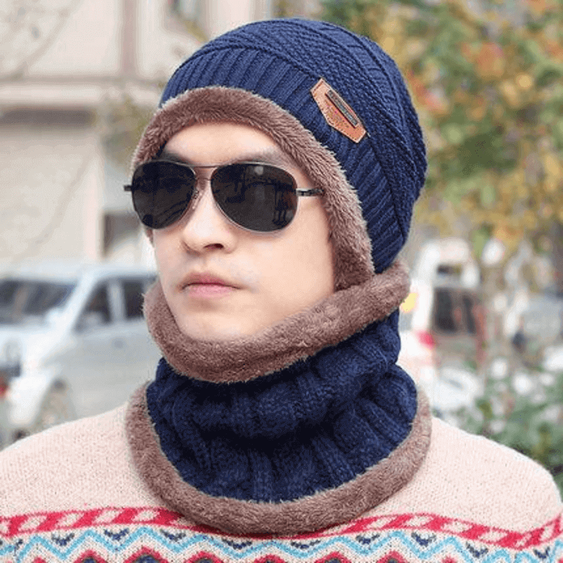 Wool hat with winter velvet hedging plus thick wool