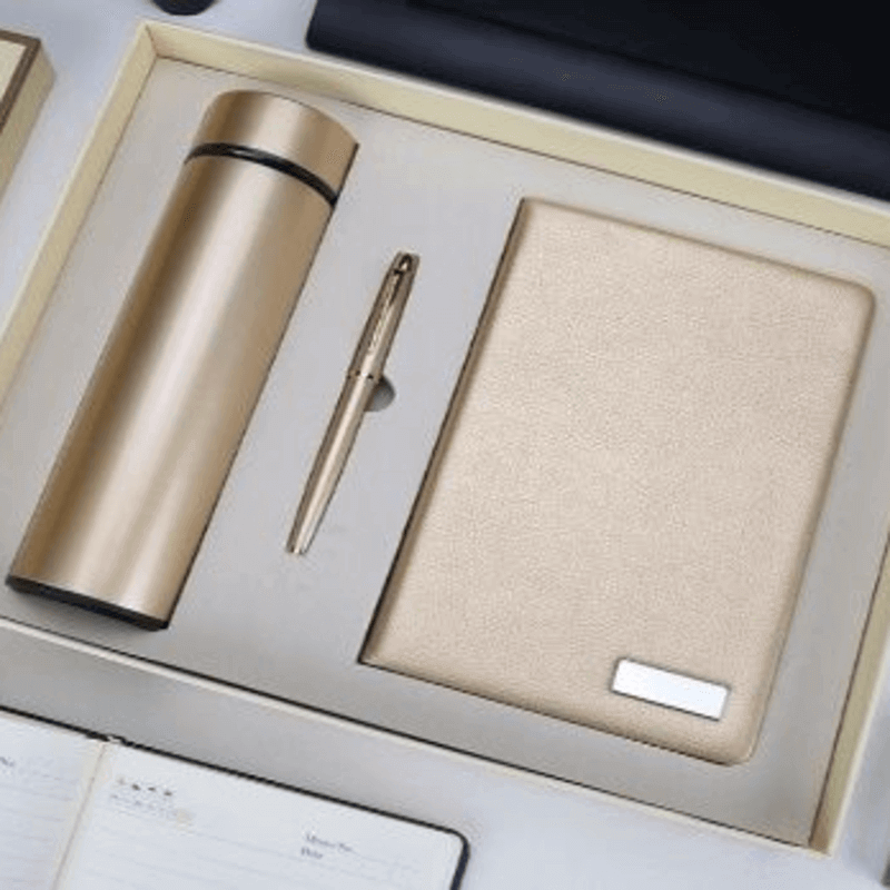 Exclusive gift wallet box