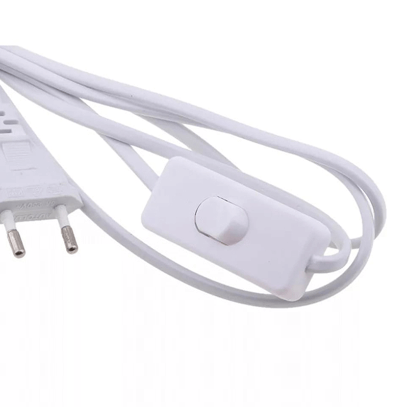 Universal clip lamp holder