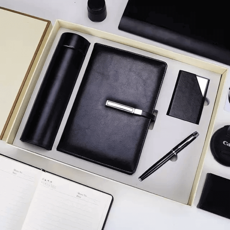 Exclusive corporate wallet gift set