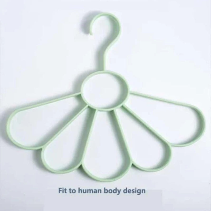 Flower Shaped 5 Slot Belt Hanger - Prozone