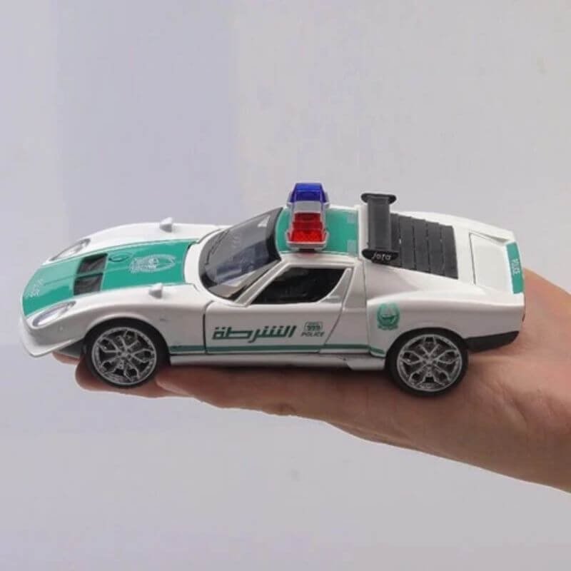 Diecast miura concept 1965 police