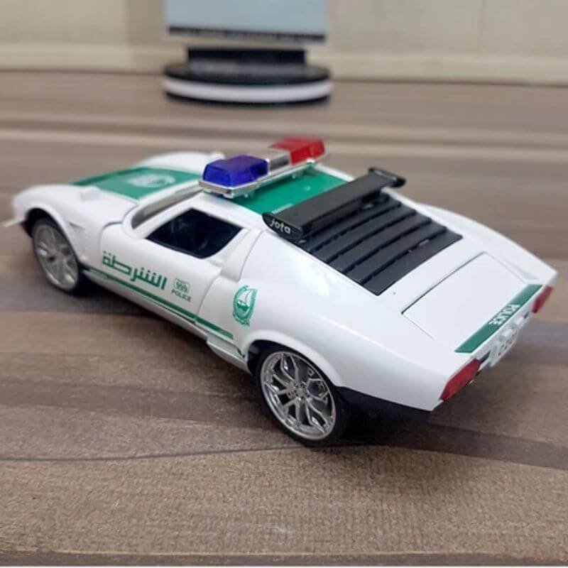 Diecast miura concept 1965 police